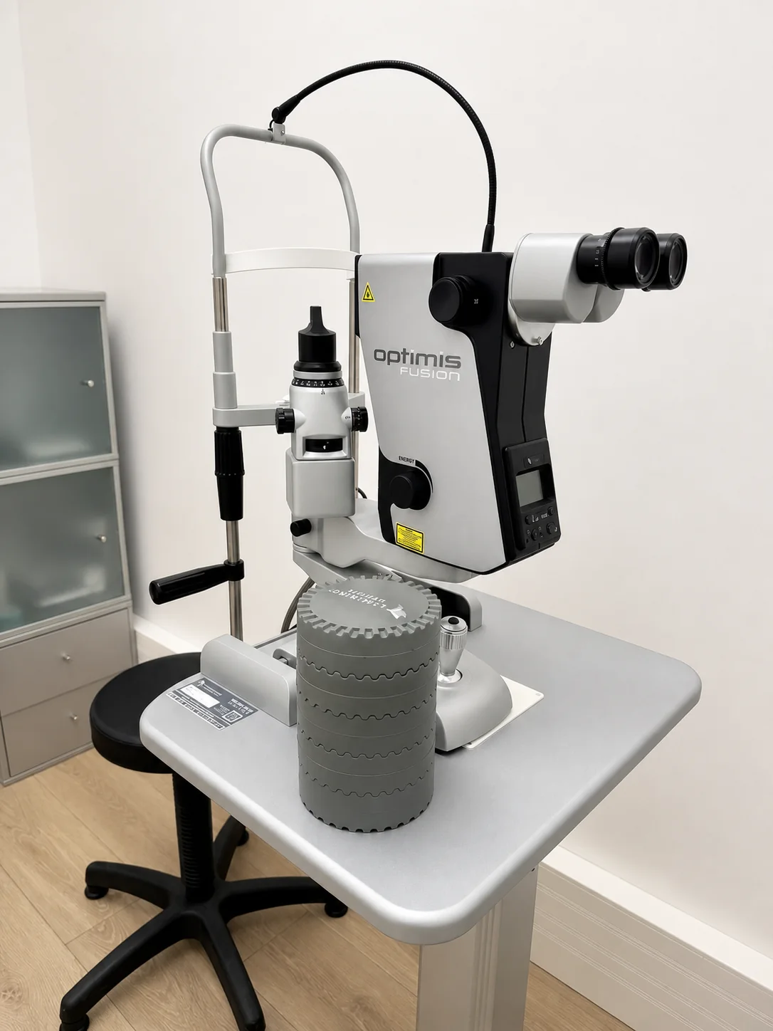 Le laser YAG et SLT Optimis Fusion du Centre Ophtalmologique Allégorie